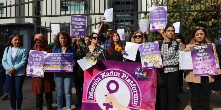 Yapılmamış eyleme katılmaktan 17 kadına ceza