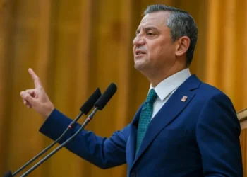 Özgür Özel ve 11 vekil için dokunulmazlık fezlekesi Meclis’te