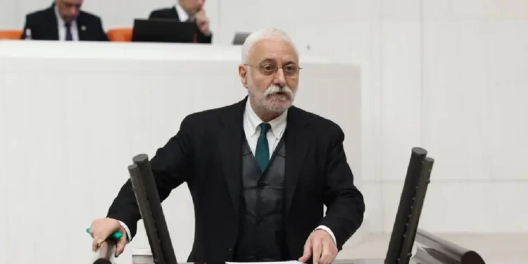 Saruhan Oluç: Komisyon Kasım ayı içinde raporunu Meclis’e iletilecek