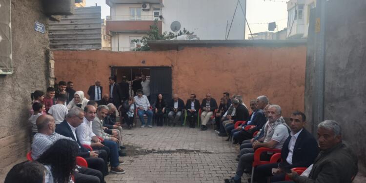 Şiyar Serdar için kurulan taziyeye ziyaret