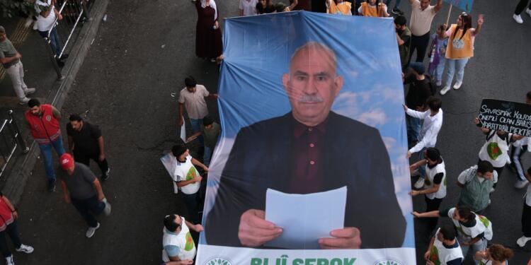 Wan’daki siyasi parti temsilcileri: Öcalan’ın özgürlüğü sağlanmalı