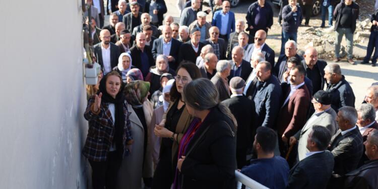 İshak Tepe’nin taziyesine kitlesel ziyaret