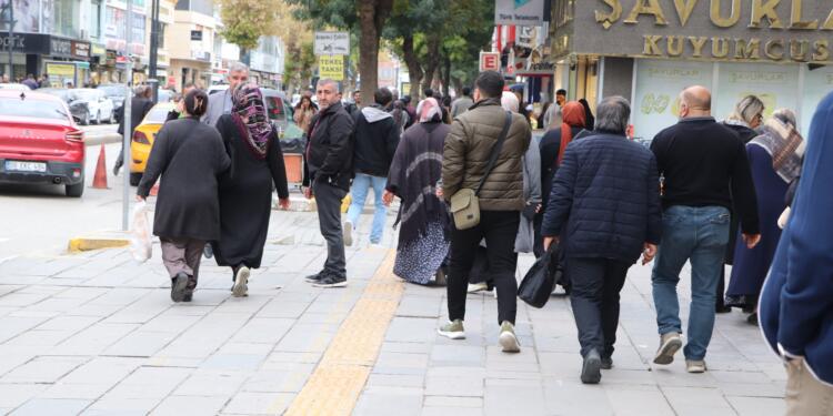 Wan’daki yurttaşlar: Pratik adım yok, devlet yasal değişiklikler yapmalı