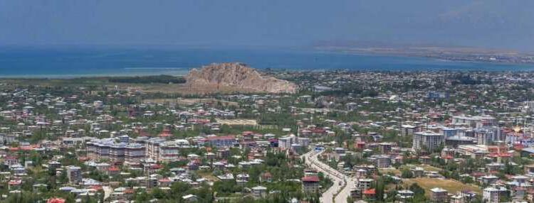 2 bin 700 çölyak hastası var; gastroenteroloji bölümü yok!