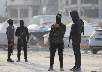 Hamas, İsrailli bir esirin cenazesini daha Kızılhaç’a teslim etti