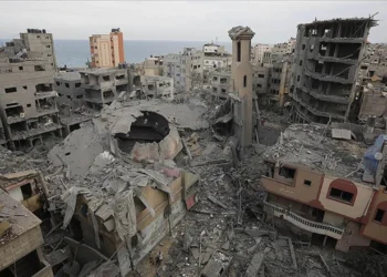 İsrail’in Gazze’ye saldırısında 10 Filistinli yaşamını yitirdi