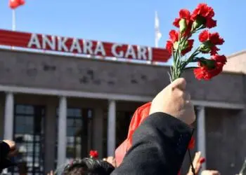 Gar Katliamı davasında şüpheli polisler için bilgi istendi