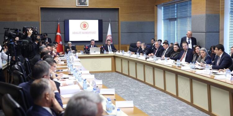 11’inci Yargı Paketi komisyonda kabul edildi