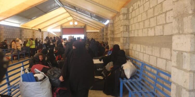 Hol Kampı’ndan 240 Iraklı aile daha ülkelerine döndü