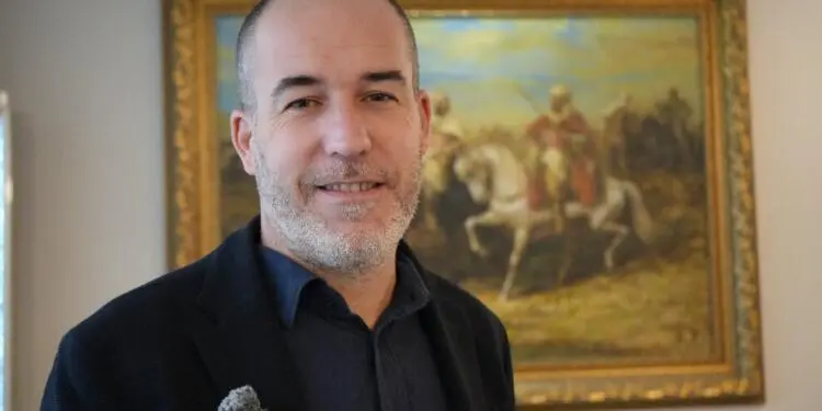 Senatör Estarrona: Abdullah Öcalan’ın özgürlüğü sürecin güvencesidir