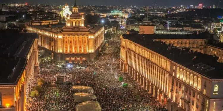 Bulgaristan’da hükümet düştü: Z kuşağının Avrupa’daki ilk zaferi mi?