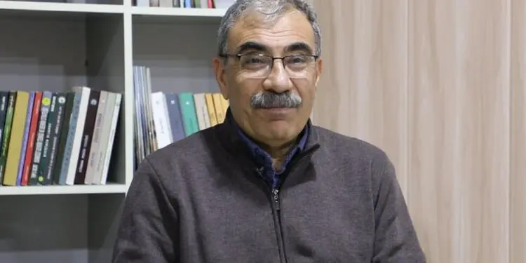 Aldar Xelîl: Türkiye, Suriye’yi kayyım mantığıyla yönetmek istiyor