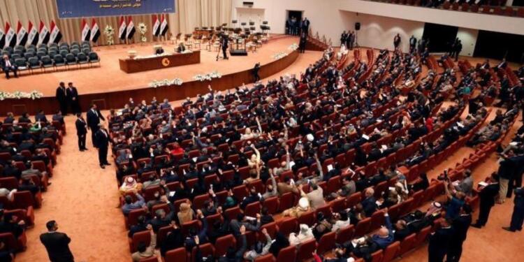 Irak’ta 6 parlamenterin vekilliği düşürüldü
