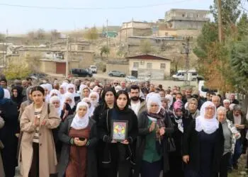 HPG’li Başaran’ın taziyesine ziyaret