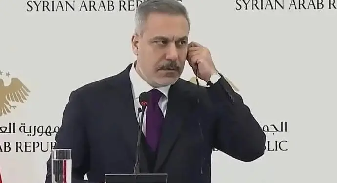 Şam’da Fidan konuşurken basın toplantısı bitirildi