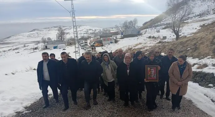 Servet Kartal’ın taziyesine kitlesel ziyaret