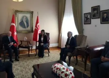 İmralı Heyeti ile Bahçeli görüşmesi: Barış yasası olmalı