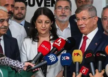 DEM Parti Gelecek Partisi görüşmesi: Yasal düzenlemeler hızla hayata geçirilmeli