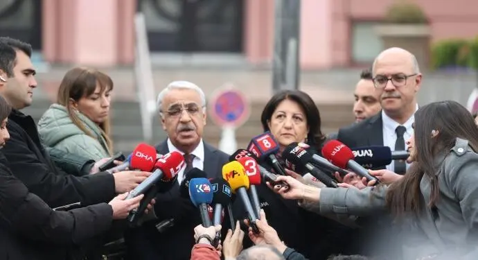 İmralı Heyeti ile Meclis Başkanı Kurtulmuş görüşmesi sona erdi