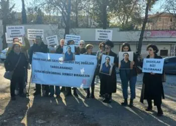 Suna Bilgin için Bakırköy Cezaevi önünde eylem