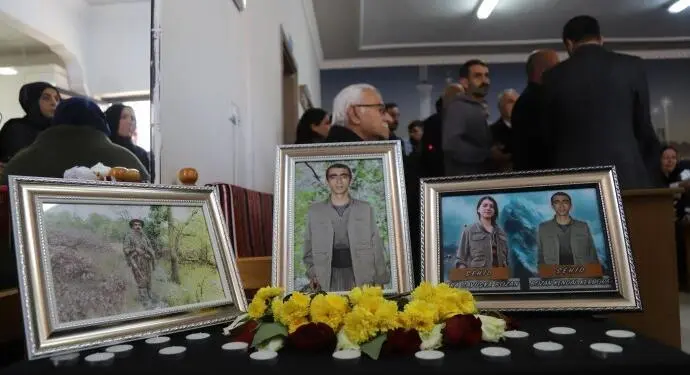 HPG’li Kaya için taziye: Polis engeli sloganlarla aşıldı