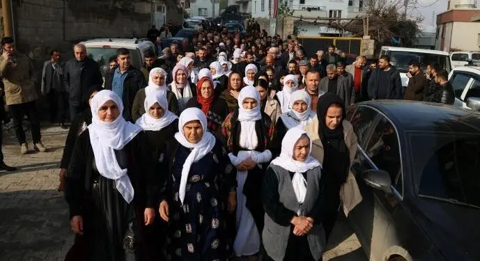 Cizîr ve Êlih’te kurulan taziyelere ziyaret