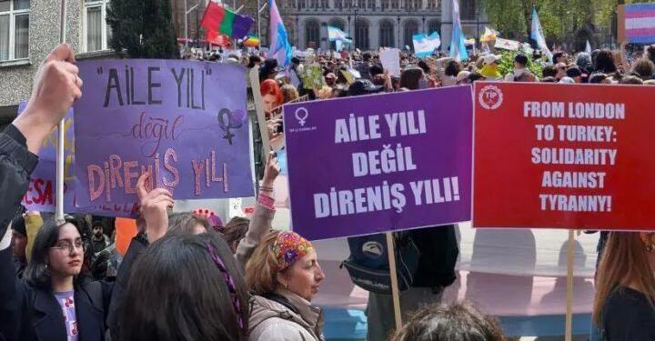 ‘Aile yılı erkek şiddetini arttırdı’