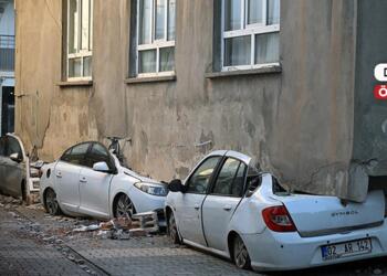Semsûr’da 3. yıl: Konut yok, su yok, sağlık yok
