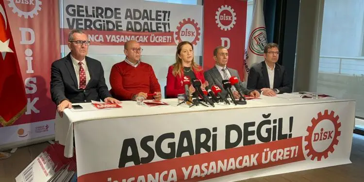 DİSK 2026 asgari ücreti araştırma raporunu açıkladı