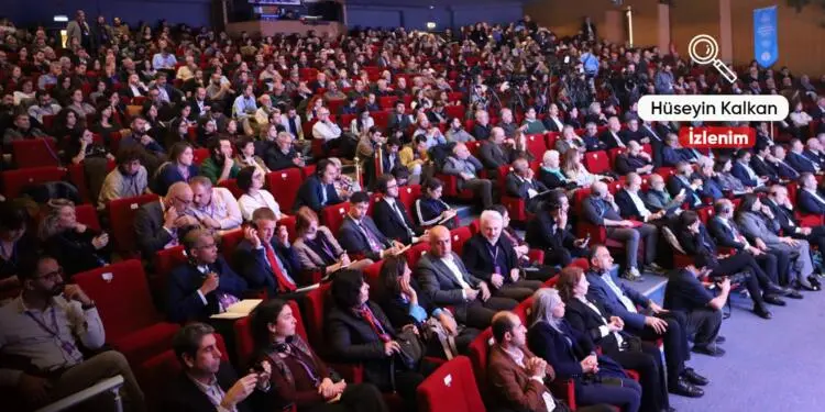 Demokratik Toplum süreci uluslararası zeminde