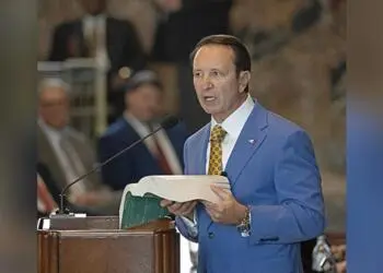 Trump, Grönland için özel temsilci atadı