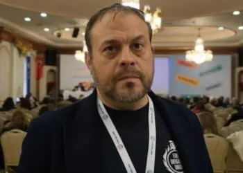 Pablo Sanchez: İşçi hareketi ve sendikalar süreçte rol üstlenmeli