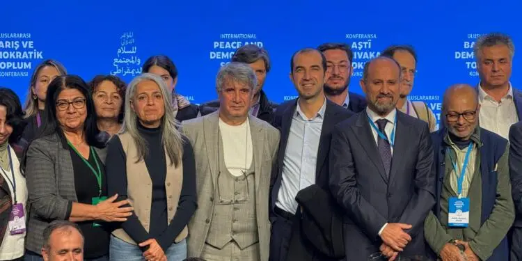 Uluslararası Barış ve Demokratik Toplum Konferansı’ndan kareler