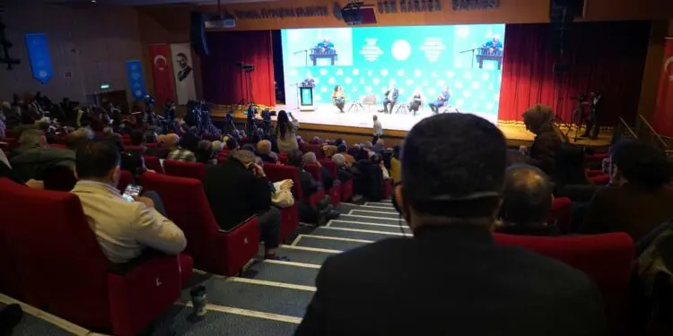 Uluslararası Barış ve Demokratik Toplum Konferansı’ndan kareler