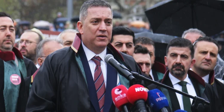 TBB’den Sadettin Saran açıklaması: Hukuka aykırı