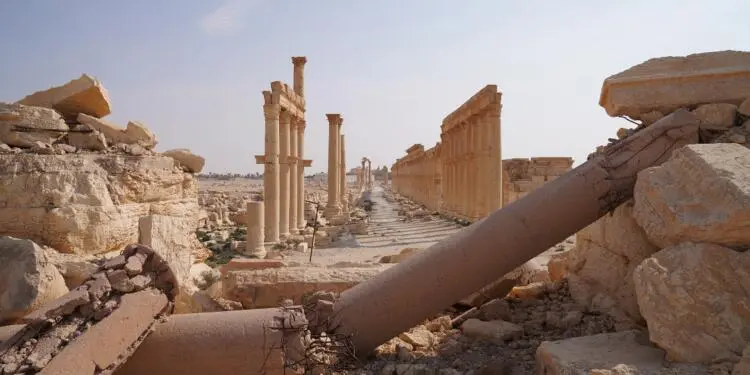 DAİŞ’in tahrip ettiği Palmira şimdi hayalet bir kent
