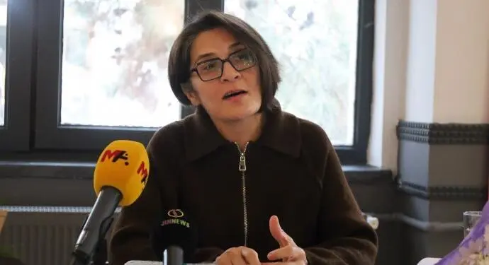 31 yıl sonra tahliye olmuştu: ‘Mısır Koçanlarını Kızartan Koku’ kitabı imza etkinliği