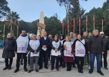 İzmir’de DEM Partiden asgari ücret 46 bin TL olsun’ çağrısı