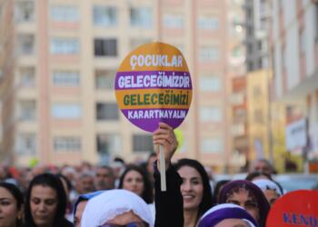 Mêrdîn’de uyuşturucuya karşı harekete geçtiler: Şiyar be!