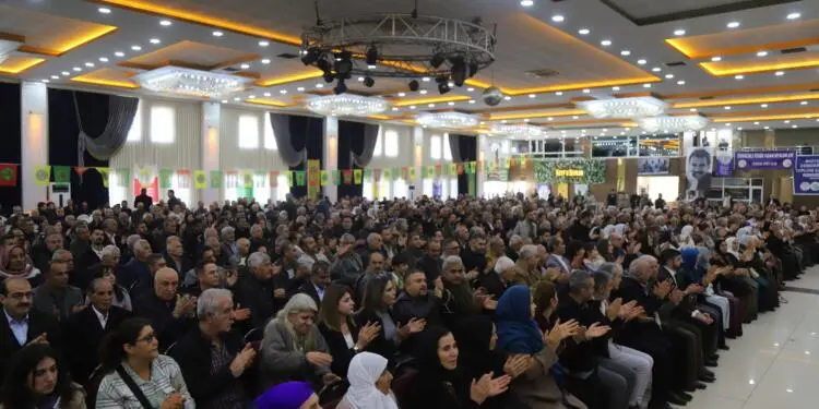 Aktaş: Ortadoğu’da yeni bir adım atmak isteyen herkes Kürtlerle hareket etmek zorunda