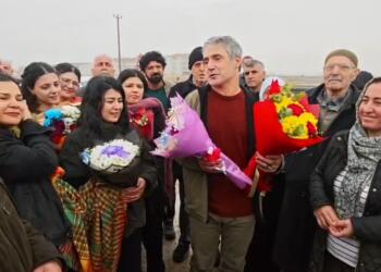 31 yılın ardından tahliye olan Bahattin Öncü Mêrdîn’de kitlesel karşılandı