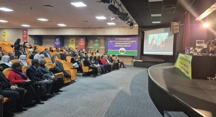 Kürt Sosyal Bilimleri Araştırma Derneği kongresini gerçekleştirdi