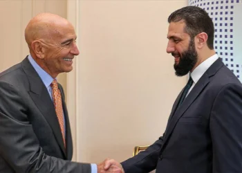Şara ile Tom Barrack Şam’da bir araya geldi