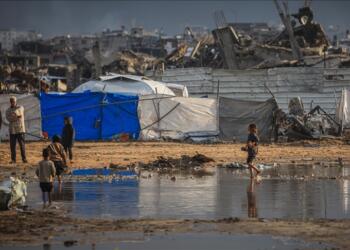 Gazze’de fırtına: Binlerce çadır su altında kaldı, acil yardım çağrısı yapıldı