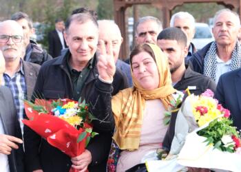 30 yıllık tutsak Şahin’e kitlesel karşılama