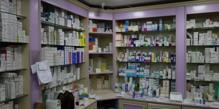 Fiyat belirsizliği ilaçları vurdu