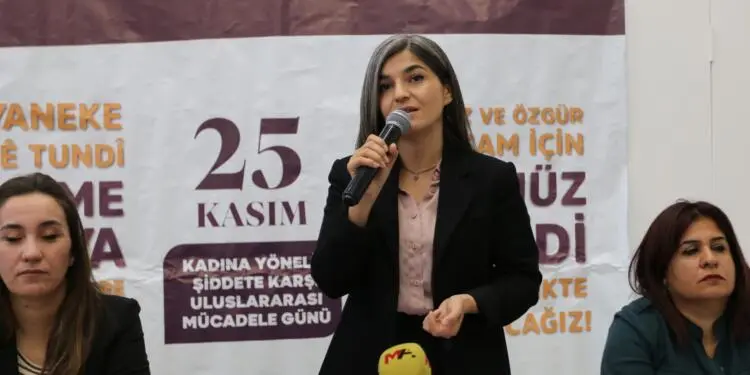 Demokratik Yerel Yönetimler Kurulu ve GABB kadınlarla buluştu