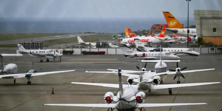 Venezuela’nın dış dünya ile hava bağlantısı koptu: Dış uçuşlar nerdeyse durdu