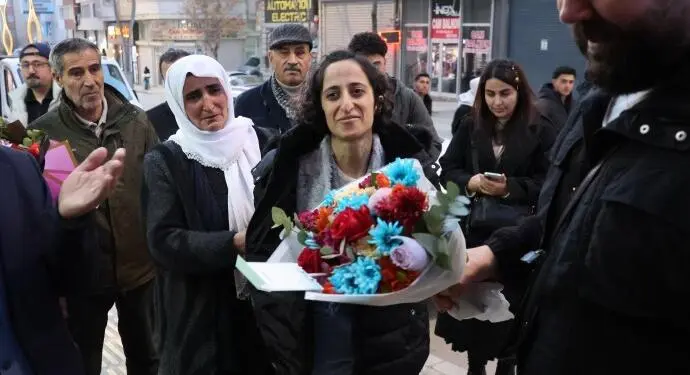 Hasta tutsak Belgin Kanat 12 yıl sonra tahliye edildi