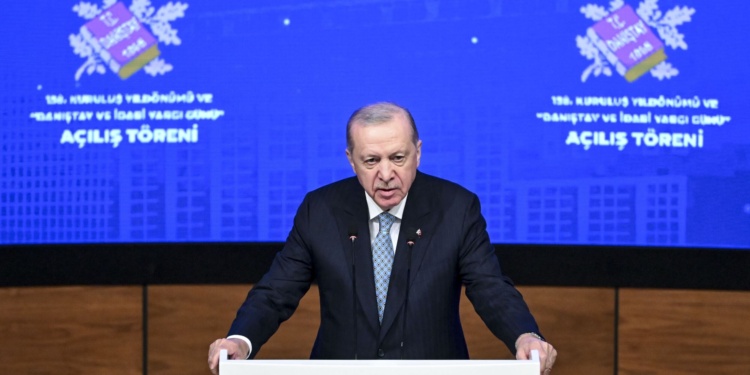 Cumhurbaşkanı Recep Tayyip Erdoğan, "Danıştay'ın 158. Kuruluş Yıldönümü, Danıştay ve İdari Yargı Günü Töreni"ne katılarak konuşma yaptı. ( Utku Uçrak - Anadolu Ajansı )